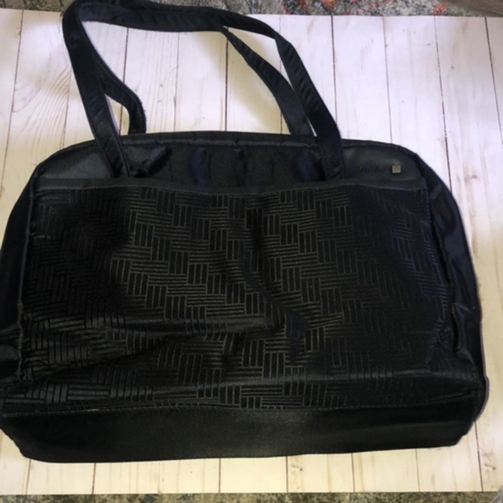 Solo black computer bag additional compartments